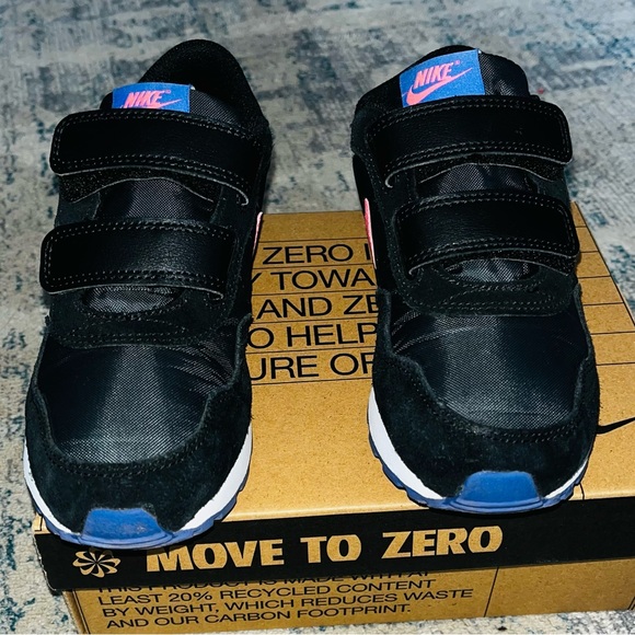 **SOLD** Nike Valiant (Smoke Grey/Sunset Pulse), Youth Size 1.5 - $20 - Picture 3 of 10